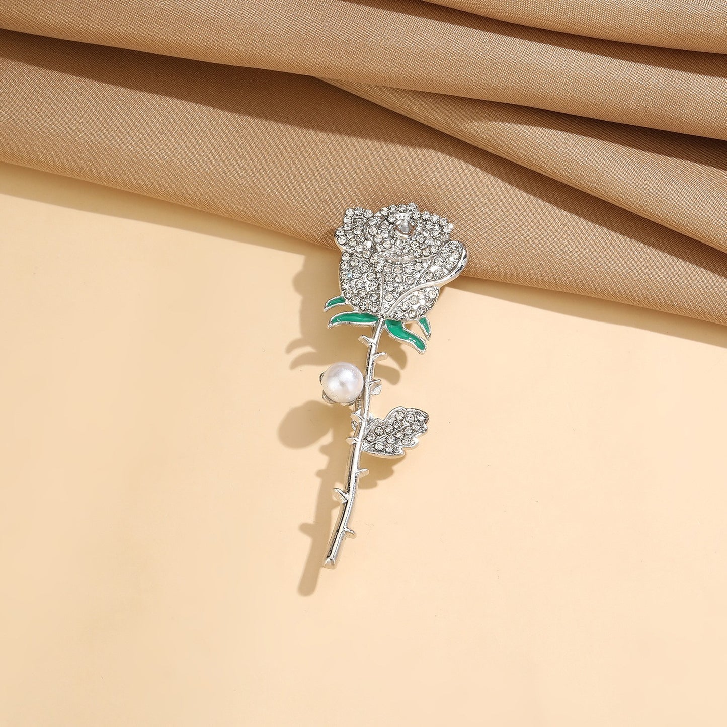 Seamless Anti-exposure Chest Pin With A Luxe Light- Luxury Vibe