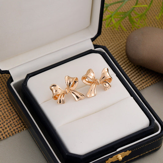 Hot Selling Golden Bow And Earrings For Women