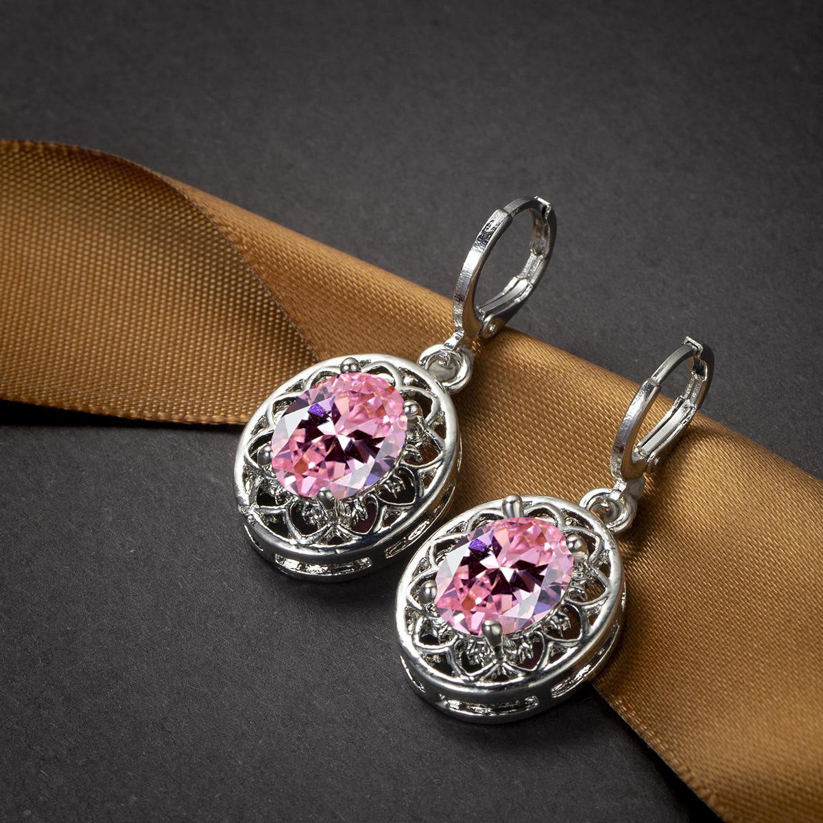 Womens Hollowed Petal Ear Clips Earrings