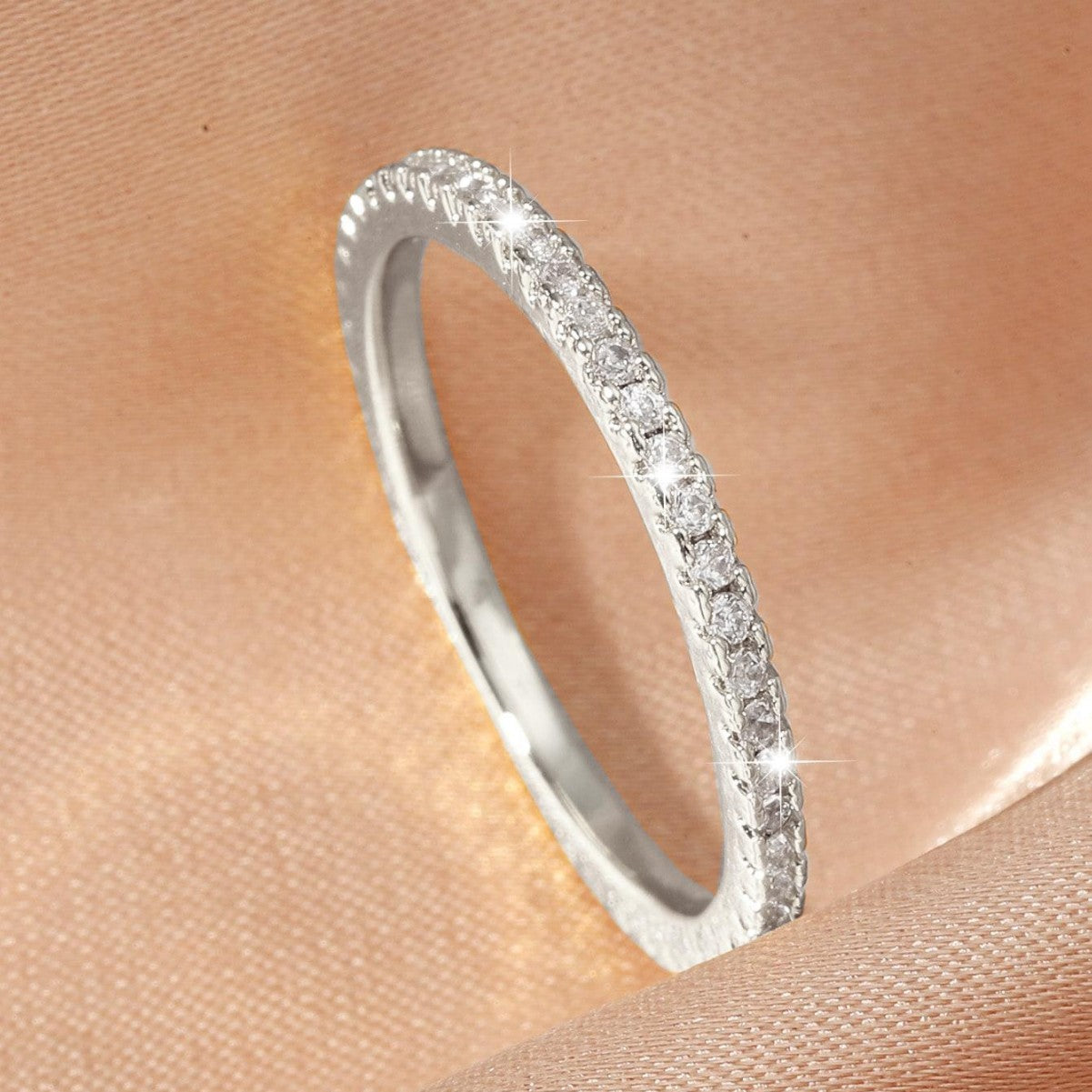 Womens Fashion Copper Ring With Zircon Inlay