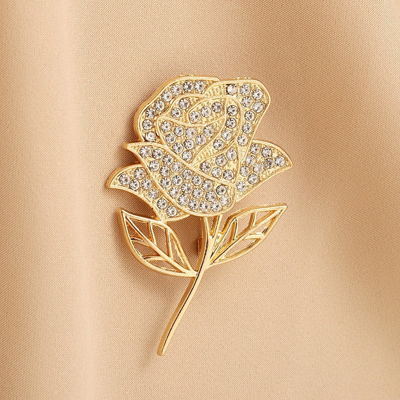 Seamless Anti-exposure Chest Pin With A Luxe Light- Luxury Vibe