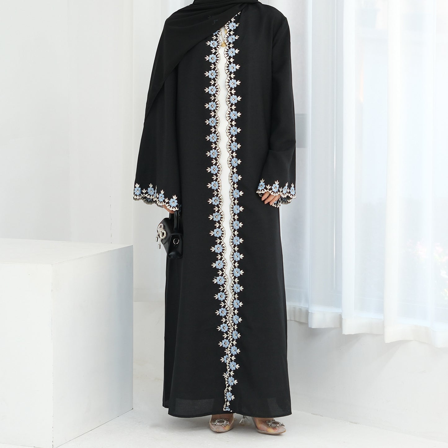Dubai Flower Embroidered Cardigan Robe LR909