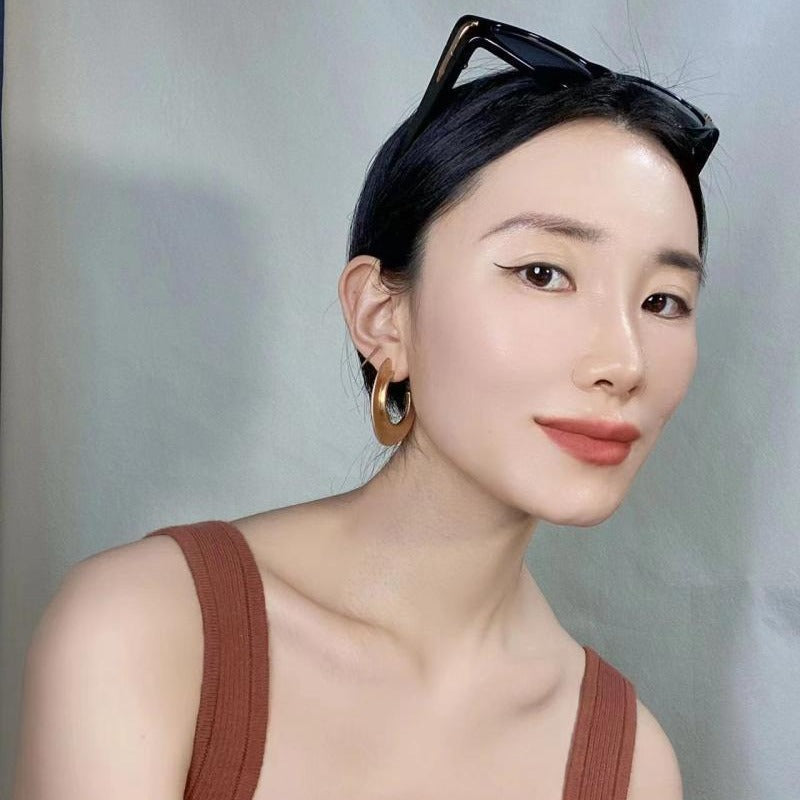 New Earrings Vintage Aged Bronze Earrings In A Sophisticated Gold Tone