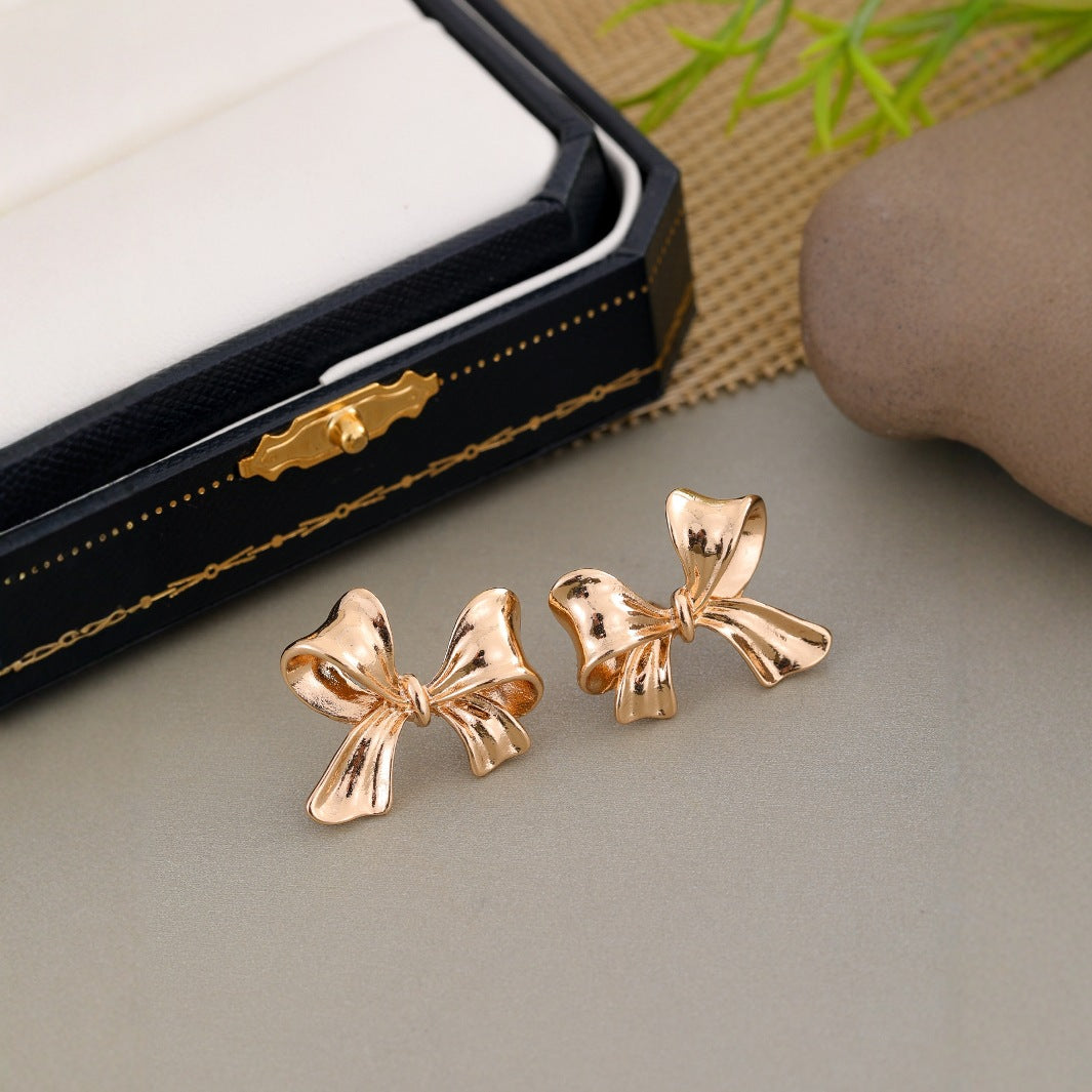 Hot Selling Golden Bow And Earrings For Women