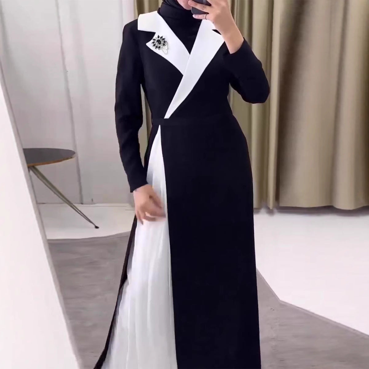 Women Fashion Color Contrast Stitching Pleated Dubai Robe Dress Female
